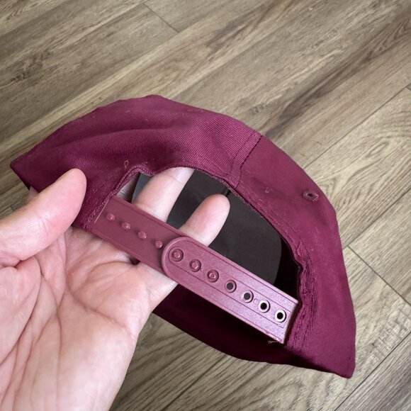 Vintage Stratosphere Las Vegas Trucker Snapback Hat - Picture 5 of 7